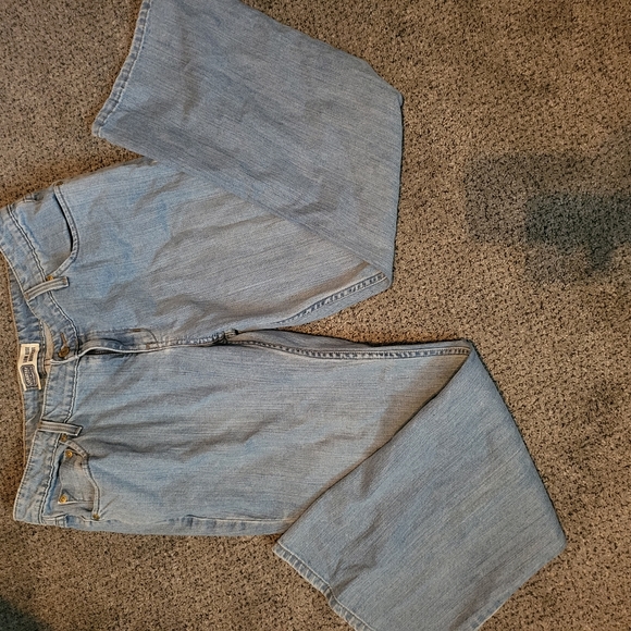 Levi's woman's Low Rise BootCut size 14 Signature - Picture 5 of 5